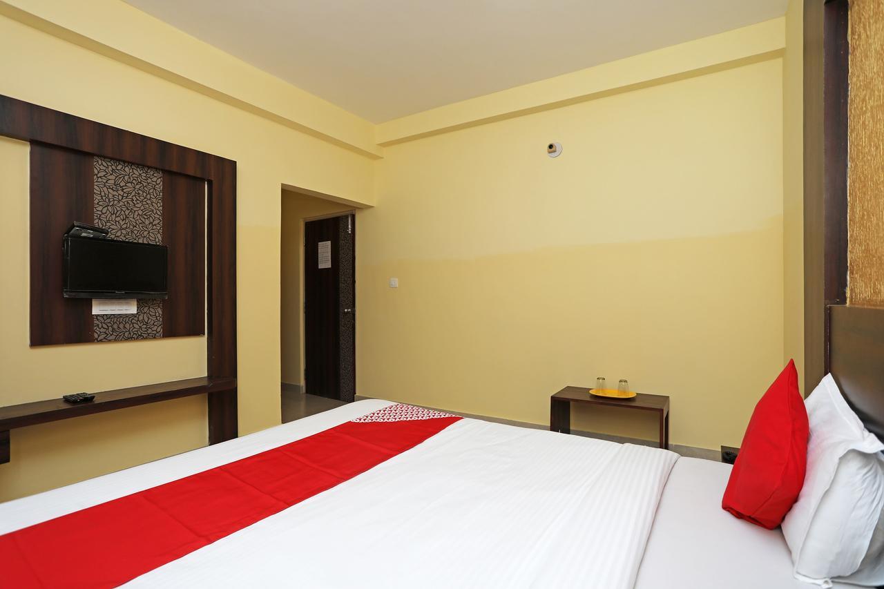 Oyo 15206 Hotel Sonar Gaon Purî Extérieur photo