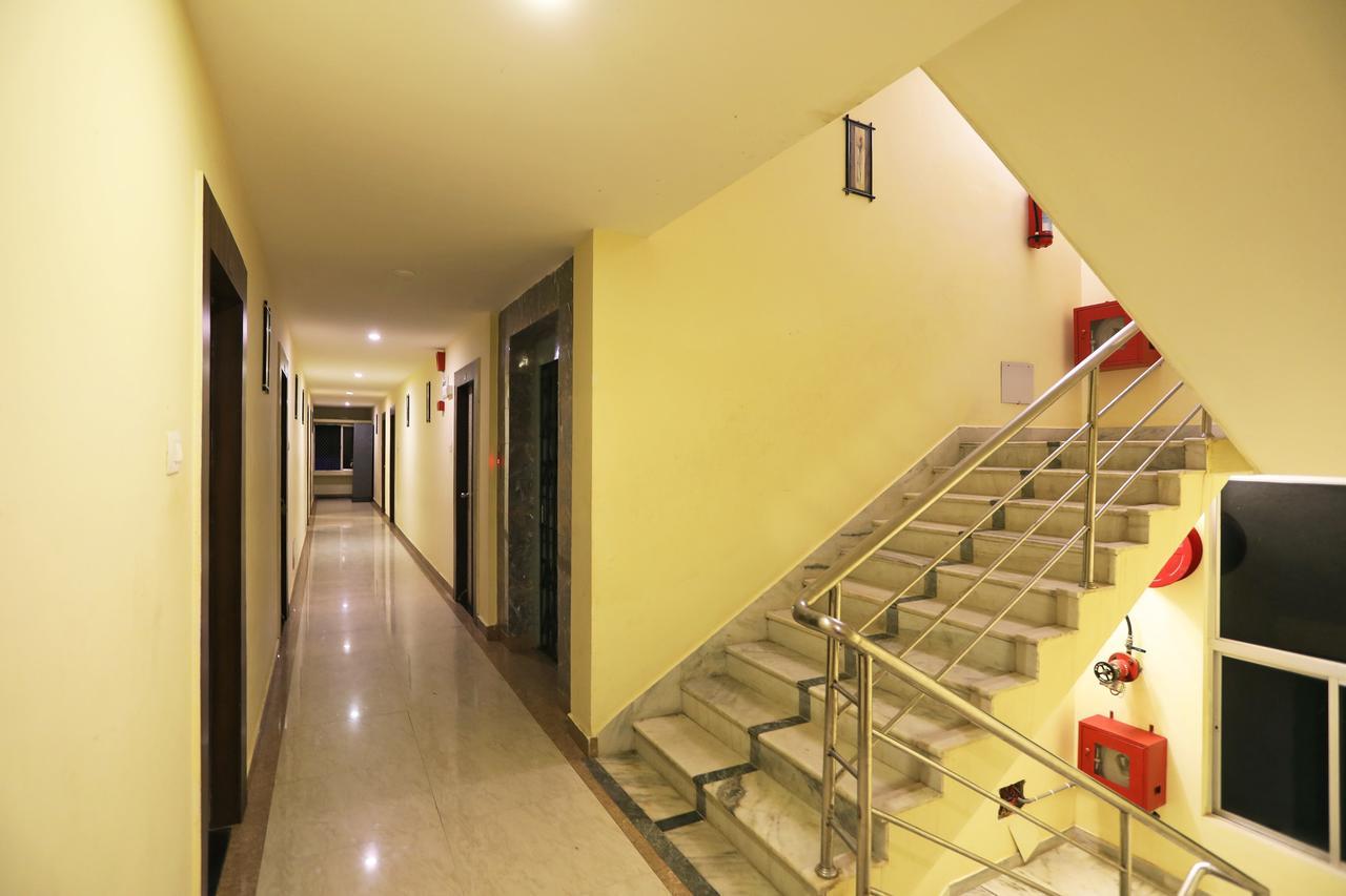 Oyo 15206 Hotel Sonar Gaon Purî Extérieur photo