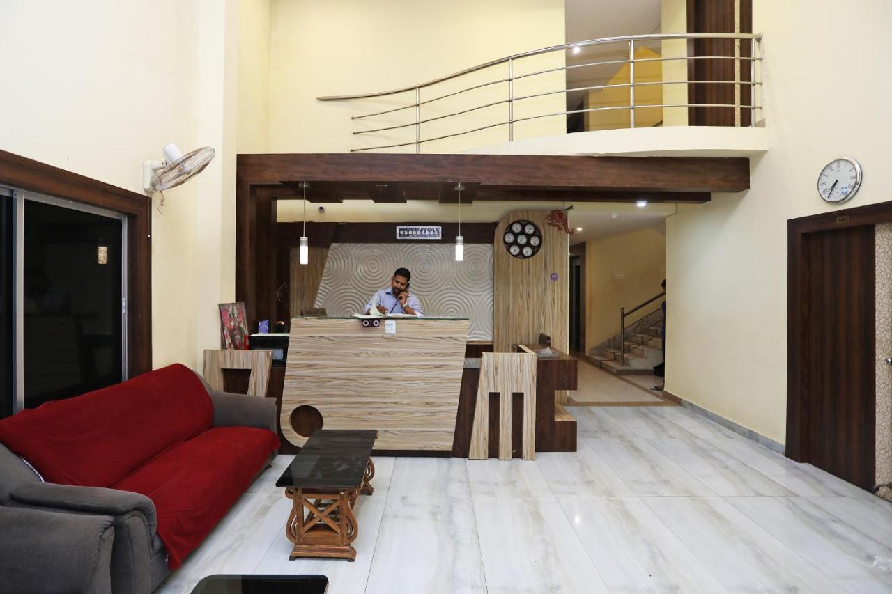 Oyo 15206 Hotel Sonar Gaon Purî Extérieur photo