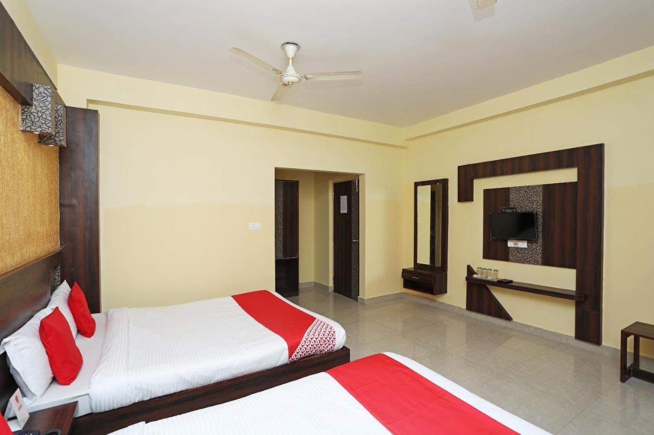 Oyo 15206 Hotel Sonar Gaon Purî Extérieur photo