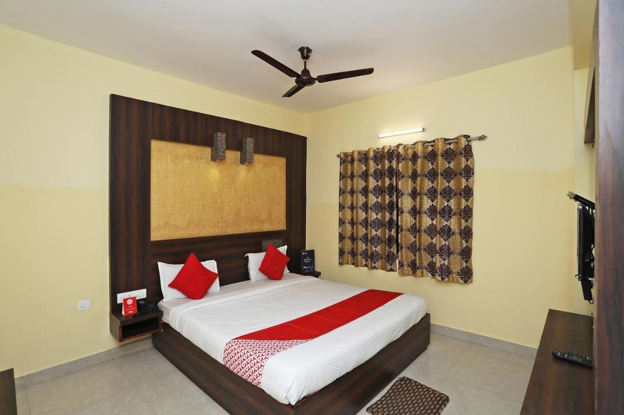 Oyo 15206 Hotel Sonar Gaon Purî Extérieur photo